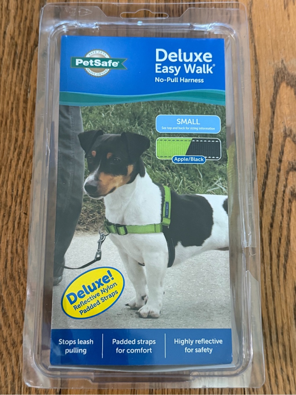 NEW PetSafe Deluxe Easy Walk No-Pull Dog Harness Small Apple/Black